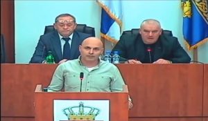 Položio zakletvu pa vratio mandat u Leskovcu (VIDEO) 3