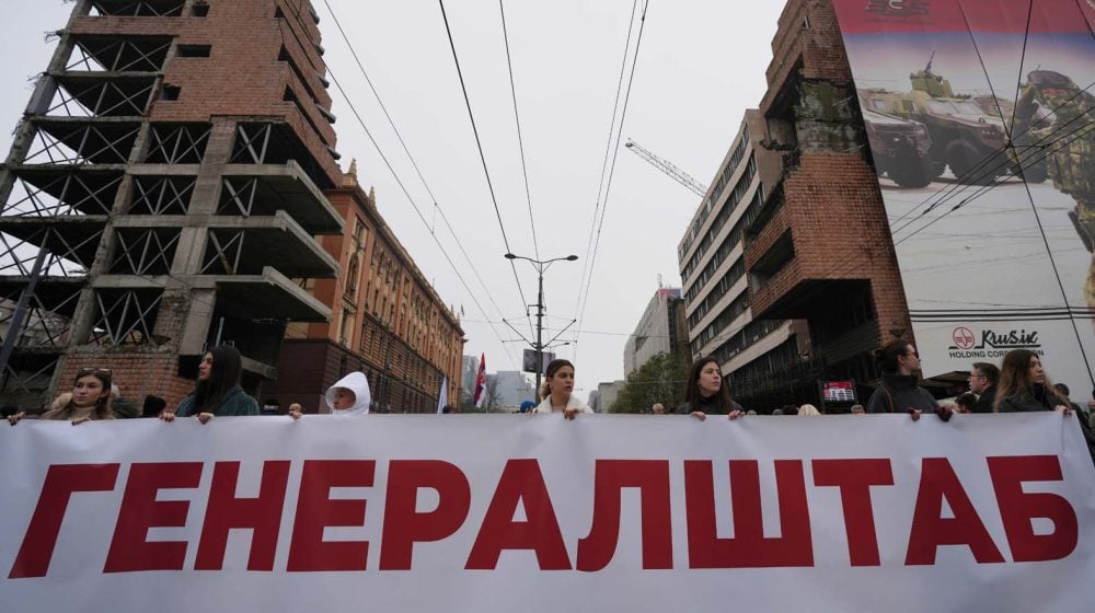 "Stručne" falange SNS pokušavaju da ozakone otimačinu Generalštaba i ostalog kulturnog dobra 1