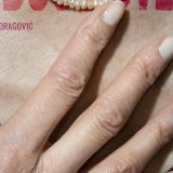 Trijumf „Tri boje cvekle“ na 31. Tuzlanskim pozorišnim danima: Blistava strana tuge i veličanje života 9