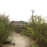 U leskovačkom kraju voda se izlila u dvorišta i na puteve, kanali prepuni 1