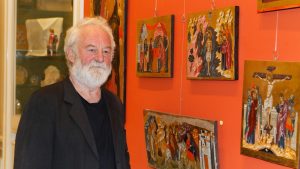 U istoriji Oskara jedno ime ističe se po zanimljivom rekordu, odnosno samo jedan glumac tumačio je uloge u dva filma koja su osvojila po 11 Oskara.