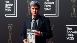 Bukerova nagrada 2025. pripala Dejvidu Soloju za roman „Flesh“ 1