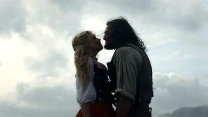 Stigao je novi trejler za dugo očekivanu filmsku adaptaciju klasičnog romana Orkanski visovi, u kojoj glavne uloge tumače Margot Robi i Džejkob Elordi. Studio Vorner Bros. Pikčers objavio je u četvrtak drugi trejler za film rediteljke i oskarovke Emereld Fenel, zasnovan na slavnom delu Emili Bronte iz 1847. godine.