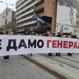 Završen protest ispred Generalštaba: "Nećemo mirno gledati rušenje i gaženje Ustava i zakona" 2