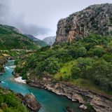 Mladić skočio usred noći u nabujalu Moraču i ženi spasio život 12