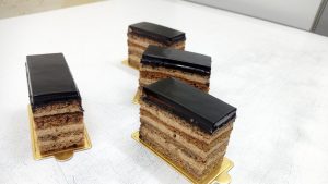 Mađarica, recept za klasik koji krasi svaku slavu 3