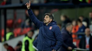 Veljko Paunović: "Napravio sam malu grešku u prvom delu utakmice..." 13