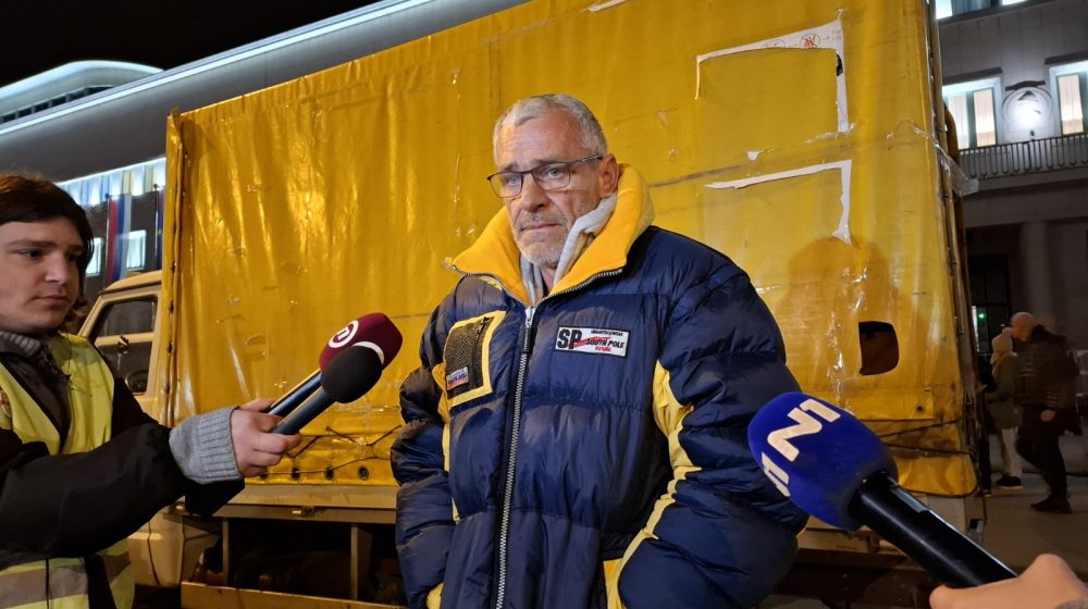 Jaćimović najavio da će voziti studente na protest u Novi Pazar: Ne odustajem makar mi opet oteli autobuse 11