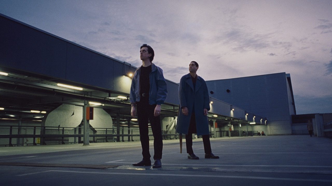 Buč Kesidi u subotu predstavljaju „Moderne veze“ nasred Knez Mihailove!