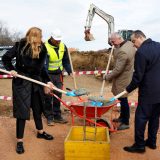 Dačić položio kamen temeljac buduće zgrade Policijske stanice Lazarevac (FOTO) 7