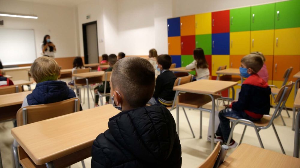 Obrazovanje je ljudsko pravo, a ne roba 1