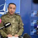 Komandant KFOR o situaciji na Kosovu: Krhki mir 9