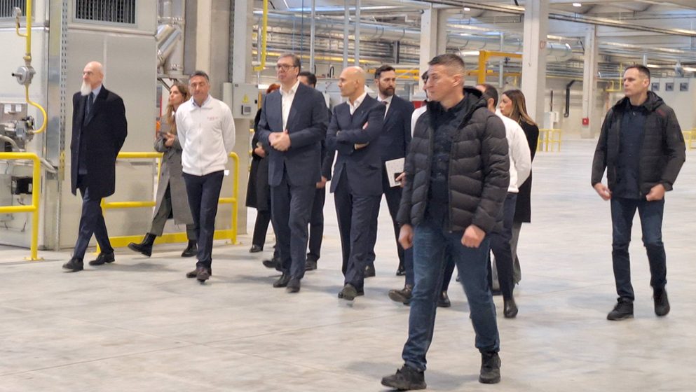 Predsednikova poseta Nišu: Podrška Vučiću klimava, SNS u gradu nikad nepopularniji 8