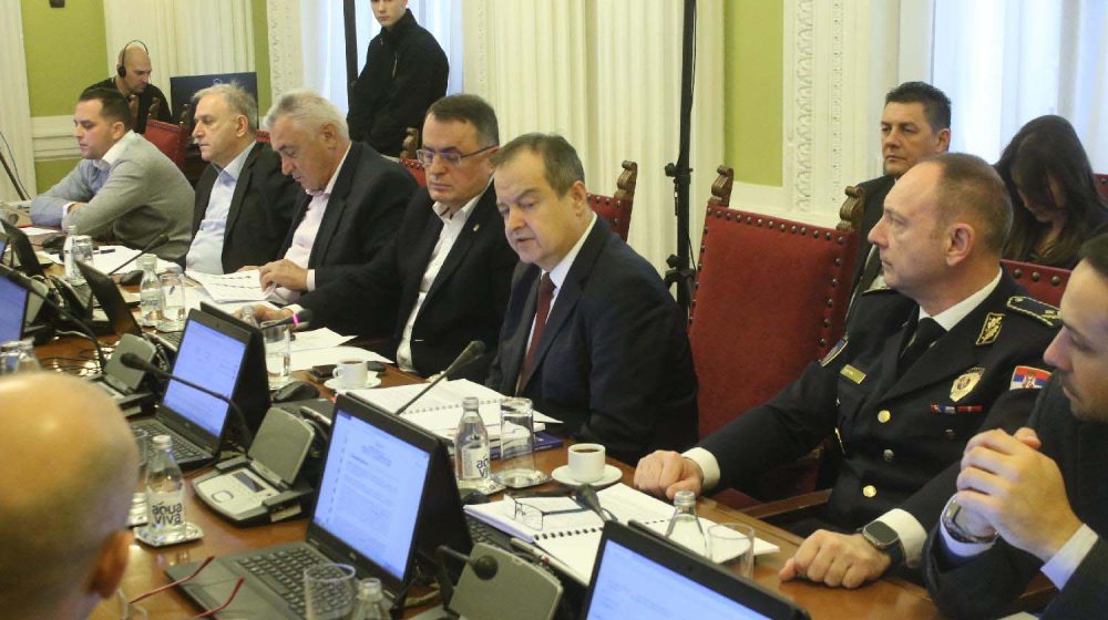 Ponoš i Aleksić pitali o Miliću, Kričku, maskiranim policajcima: Građani se ne osećaju bezbedno 1