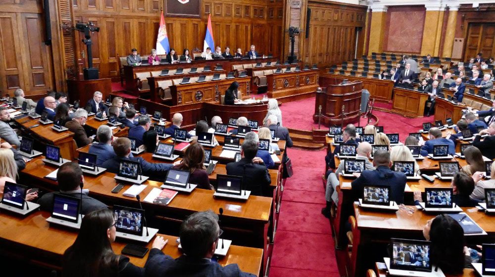 Rasprava Pavla Grbovića i Milenka Jovanova u Skupštini 8