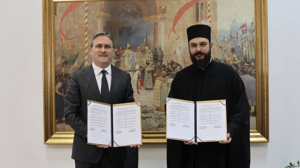 Selaković potpisao ugovor za obnovu manastira Manasija vredan gotovo 90 miliona dinara 7