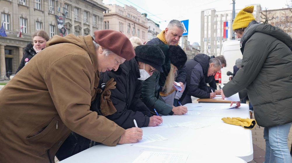 Da li studenti traže "Idiota"? 7