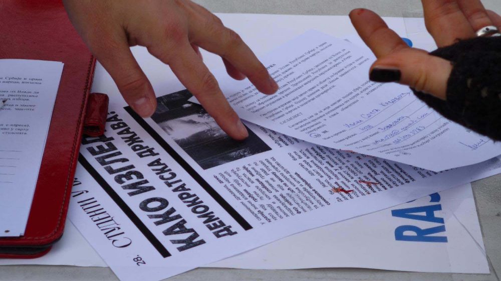 Zar to nije dovoljno da stanemo uz njih? 7