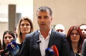 Kreni-Promeni: Opština Novi Beograd godinu dana krije ugovore od odbornika 10