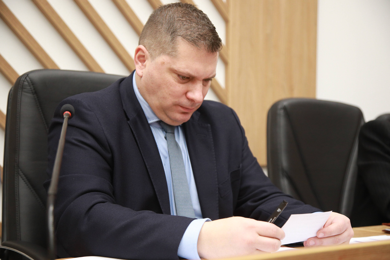 Beograd mora na nove izbore: Gradska vlast se kocka sa životima građana 6