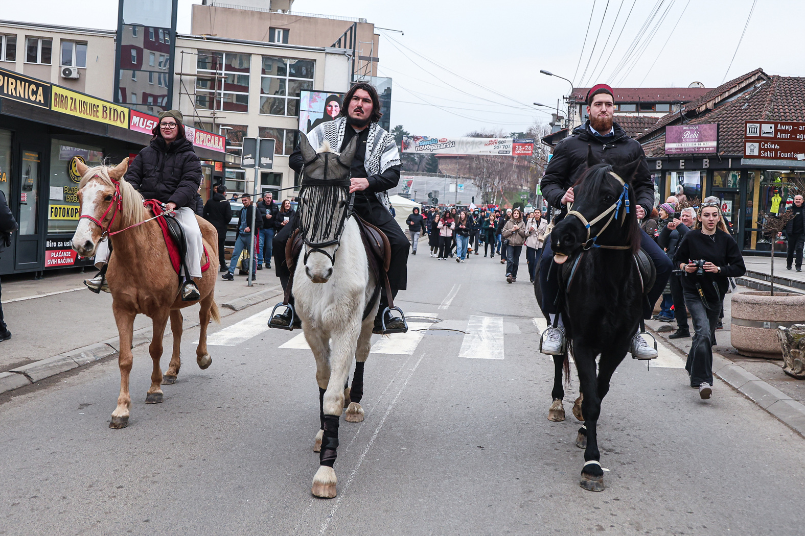 Protest studenata u blokadi "Ili oni ili mi" u Novom Pazaru kroz fotografije 30