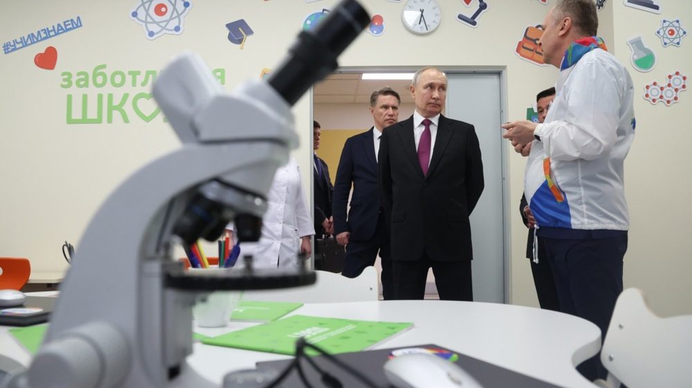 Nakon Putinovog obećanja da će produžiti životni vek na 150 godina: Ruski naučnici počeli da traže načine 11