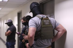 Federalni agenti SAD otpočeli masovna hapšenja migranata po Nju Orleansu 1