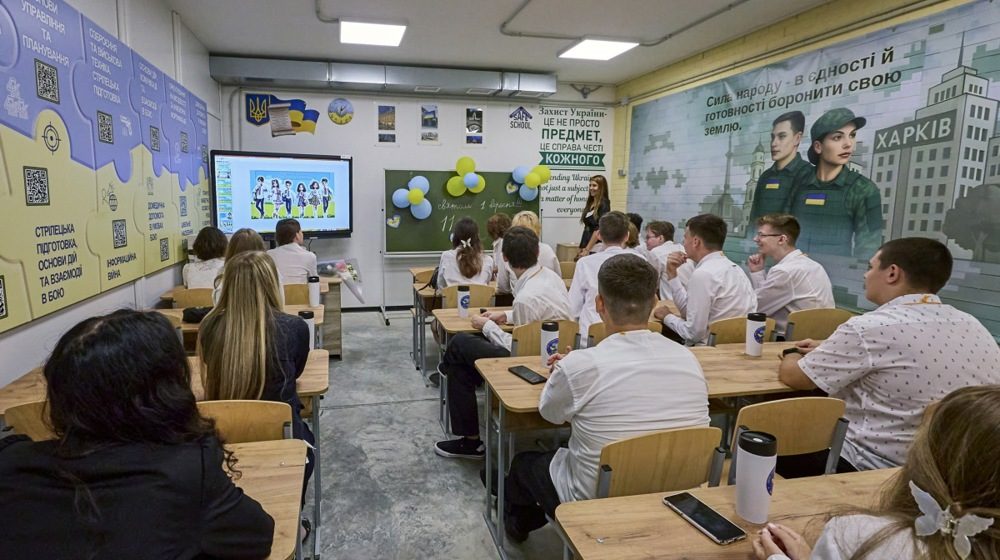 Uprkos agresiji Rusije: Povratak ruskog jezika u kijevske škole 10