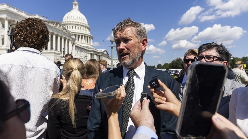 Trampov republikanac podneo Kongresu predlog zakona za istupanje SAD iz NATO-a 11