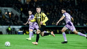 (VIDEO) Luka Jović ispisao istoriju grčkog derbija: Het-trik uz "panenku" i gol u zaustavnom vremenu za trijumf AEK-a 3