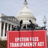 Objavljena nova serija Epstinovih dokumenata, Tramp se pominje više puta: "Naš predsednik deli našu ljubav prema mladim, zrelim devojkama" 7