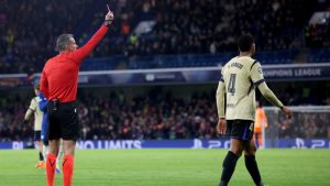 Crveni karton u Londonu "prelio kap": Fudbaler Barselone zbog psihičkih problema možda i završi karijeru 4