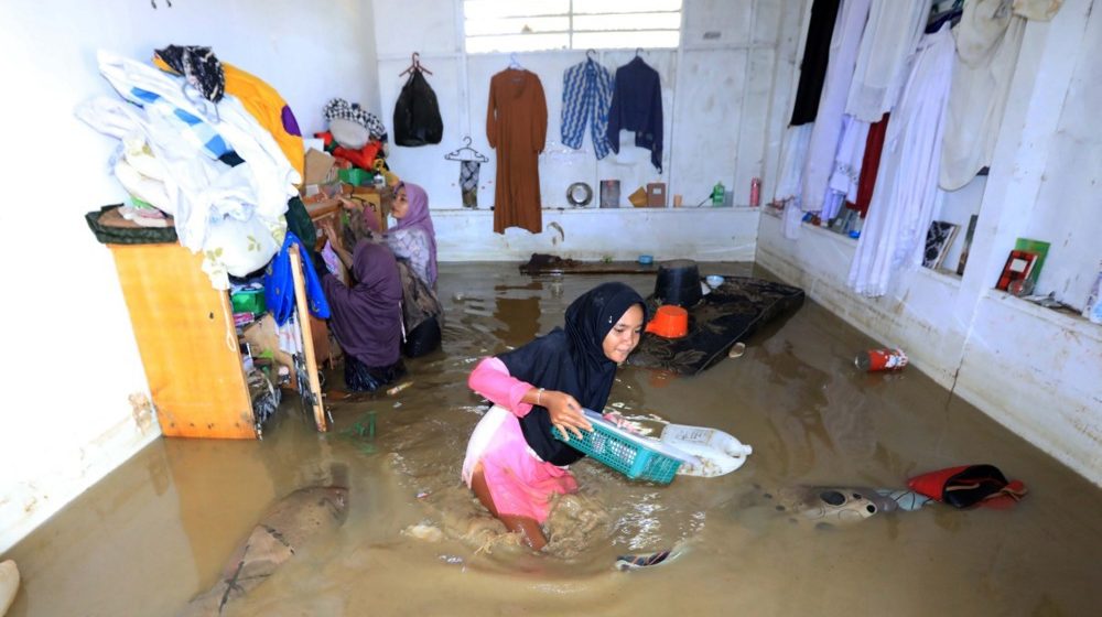 Razorne poplave: Više od 1.000 stradalih u Indoneziji, Sri Lanki, Maleziji i Tajlandu 1
