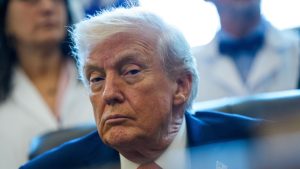 "Ako odbijete da se suočite s Trampom iz straha već ste izubili": Granica između zakonitosti i odgovornosti 7