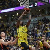 Valensija podnosi žalbu Evroligi zbog "rasističkih uvreda i verbalnog zlostavljanja Pedra Martineza" u Jerusalimu 8