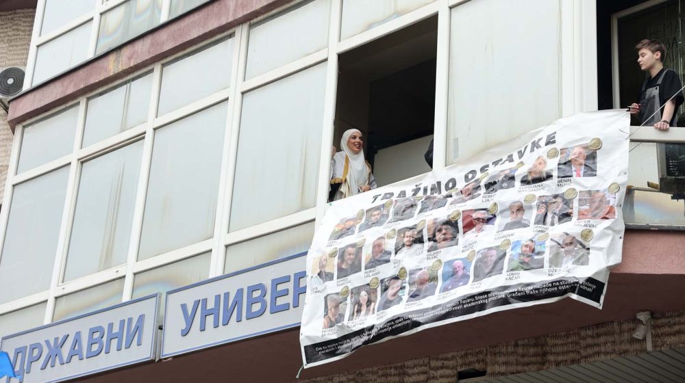 "Pokušaj disciplinovanja": Zbor građana podržao 11 Novopazaraca koji se terete za napad na policiju ispred DUNP-a 10