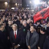 U Albaniji tenzije na antivladinom protestu opozicije 4