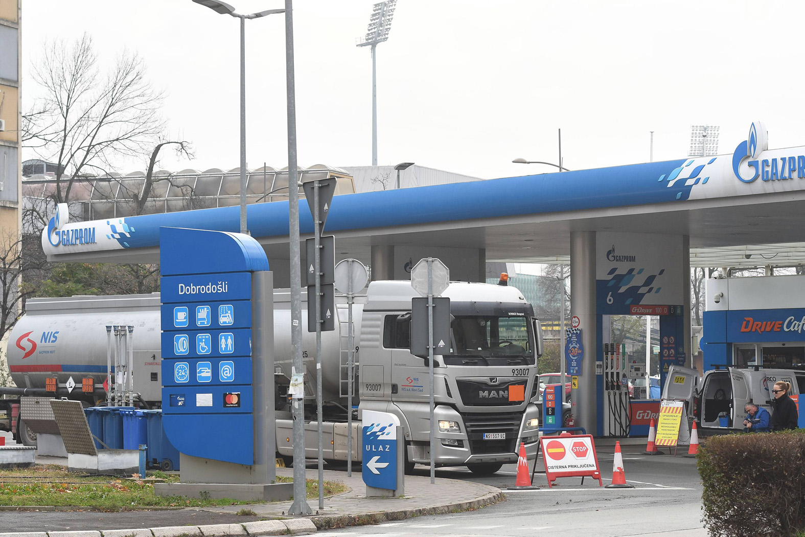 Protesti, sankcije, Generalštab, legalizacija: Kako je izgledala 2025. godina gledana kroz objektiv ekonomije 8