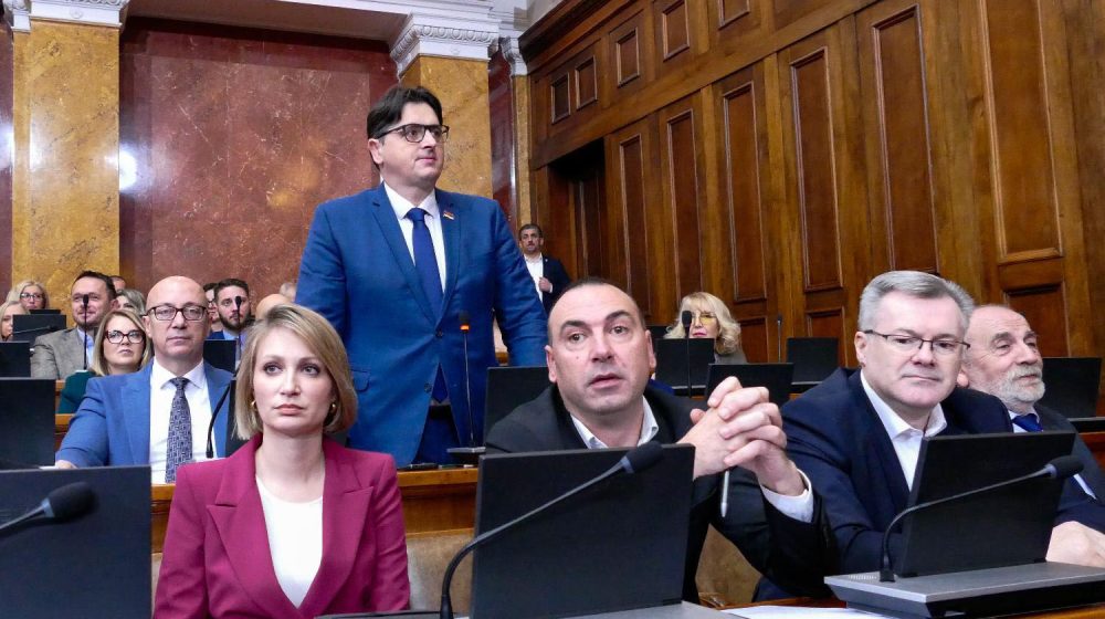 Počela sednica Skupštine: Uglješa Mrdić obrazložio svoje predloge Zakona 8