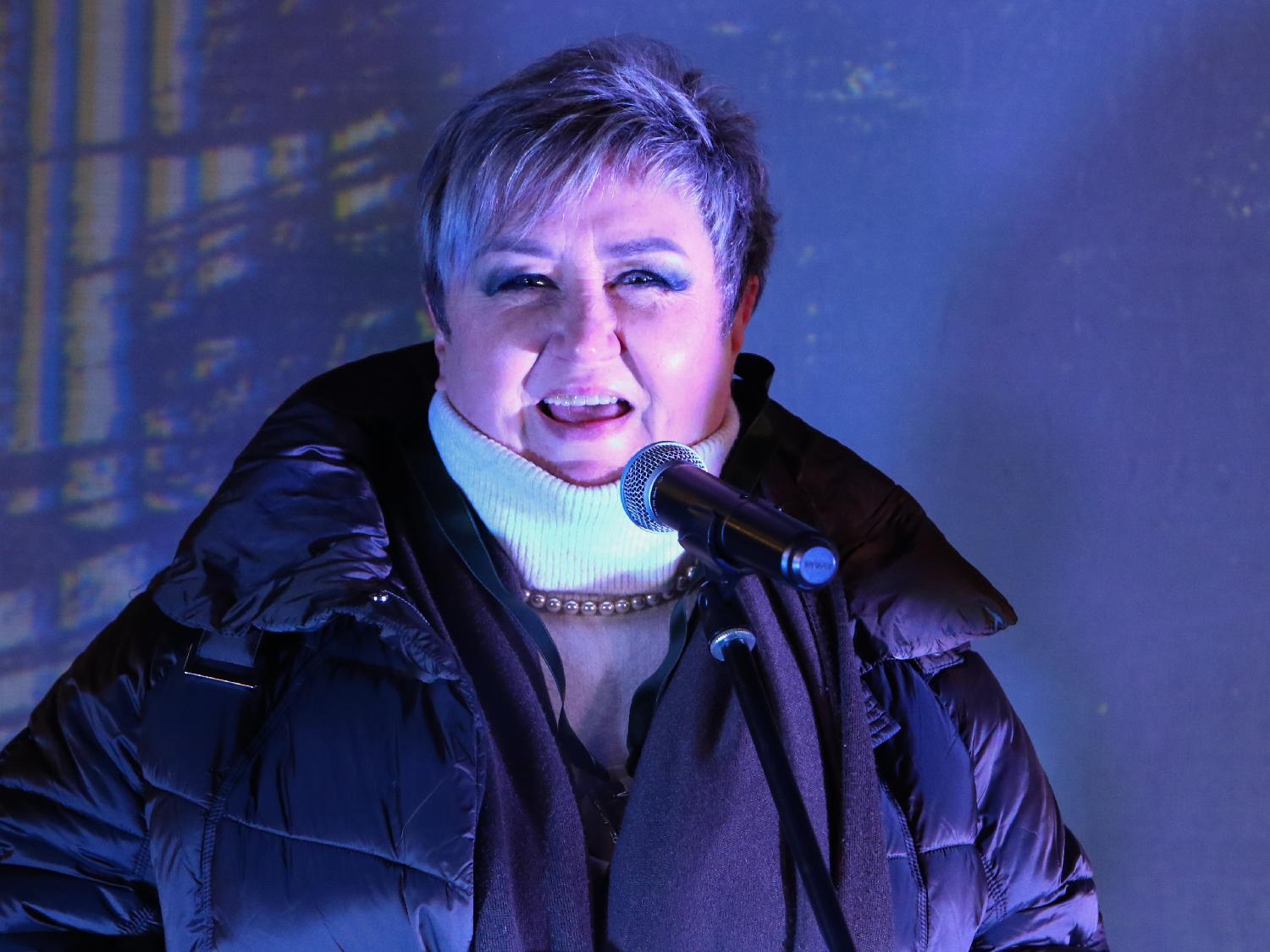 Dodeljene nagrade Vitez poziva ispred Narodnog pozorišta: "Na ulici smo, jer je ona jedino mesto gde se stoji uspravno i čuje se glas" 4 Dodeljene nagrade Vitez poziva ispred Narodnog pozorišta: "Na ulici smo, jer je ona jedino mesto gde se stoji uspravno i čuje se glas" 4