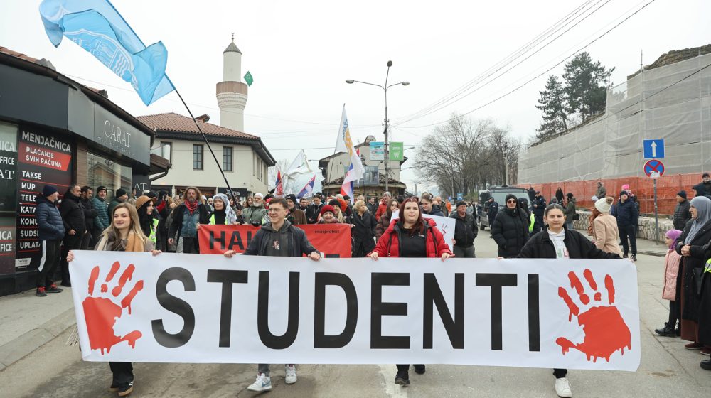 U nedelju protest studenata u više od 50 gradova i opština, skupljanje potpisa na više od 180 lokacija 10
