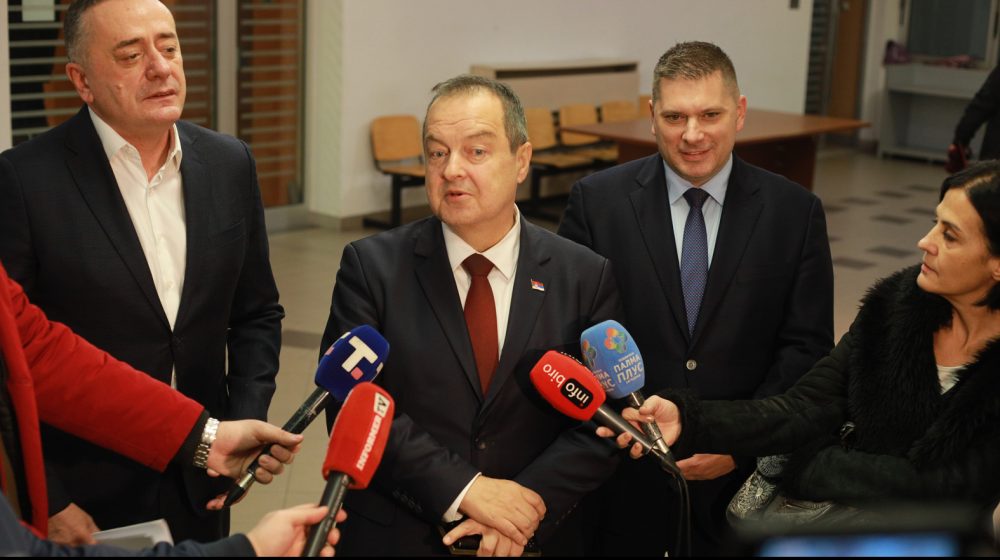 Analitičar: SPS je stranka u nestajanju, postali su udruženje Vučićevih levih vazala 1