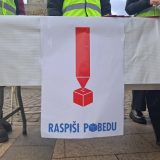 Novi Pazar: Studenti zadovoljni odzivom građana u akciji "Potpiši pobedu" 7