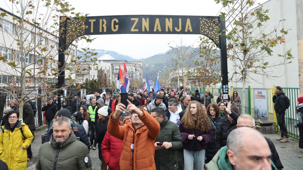 Dragi naši studenti, srećna vam nova 2026. godina 12