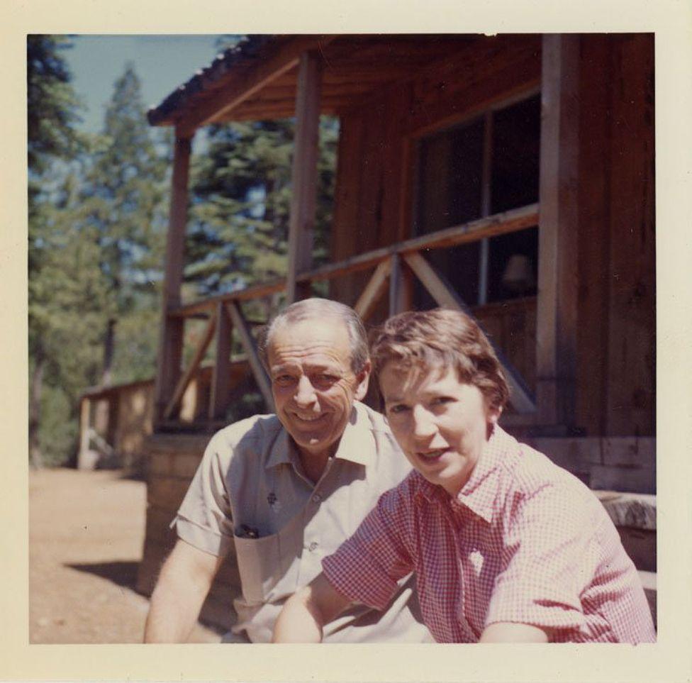 Migrantsko dete preživelo pakao i postalo jedan od najuspešnijih advokata u Americi 3 Sara i Džon Hobson