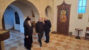 Laibach sprema projekat o Jasenovcu: Čuveni bend u gostima kod jasenovačkog vladike Jovana, doneli mu knjige i razgovarali o saradnji 1