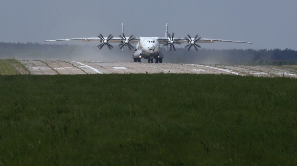 Avion iz Skoplja prinudno sleteo u Brisel 1