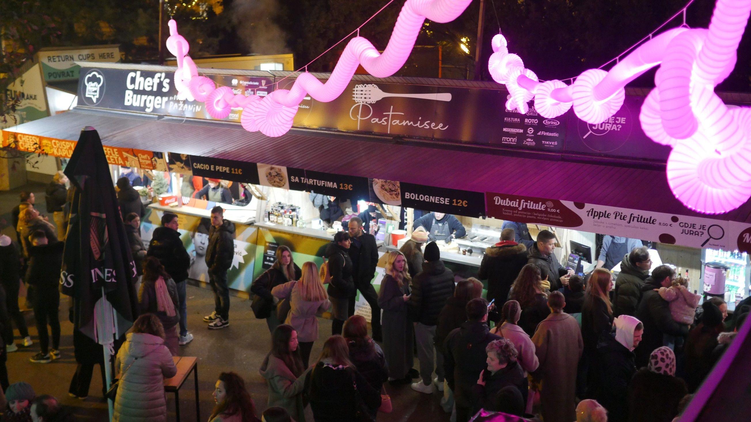 Štandovi na Zagreb Adventu