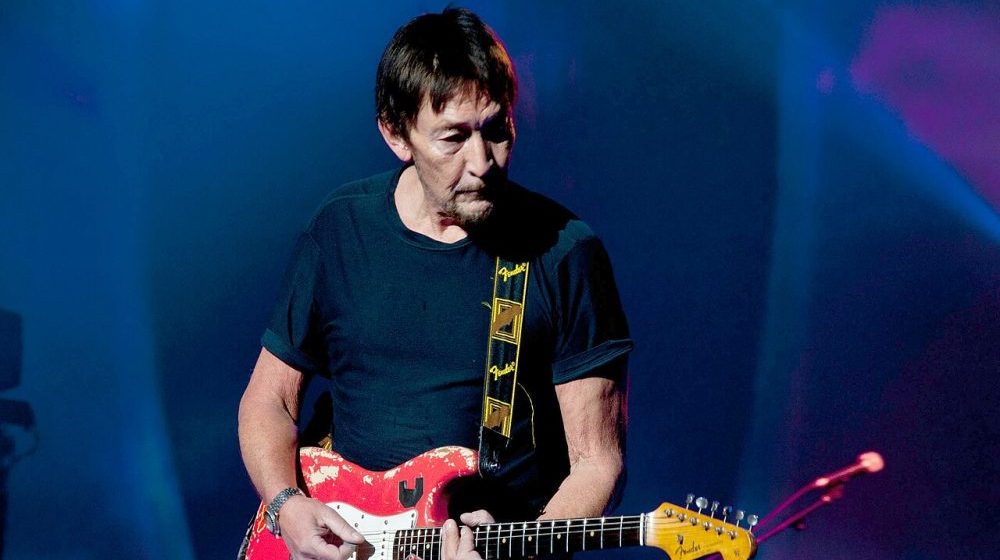 Preminuo pevač Kris Ria 15