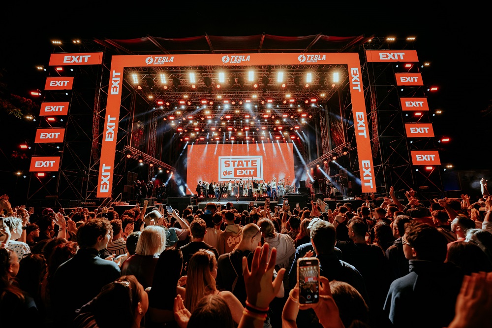 Oteran iz Srbije, izglasan među najbolje festivale u Evropi: EXIT u finalu trke za evropske festivalske titule u čak četiri kategorije 3 Oteran iz Srbije, izglasan među najbolje festivale u Evropi: EXIT u finalu trke za evropske festivalske titule u čak četiri kategorije 2